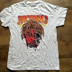 •Juice Wrld shirt